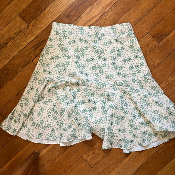 Ditzy Springtime HW Mini - Picture 2 of 3